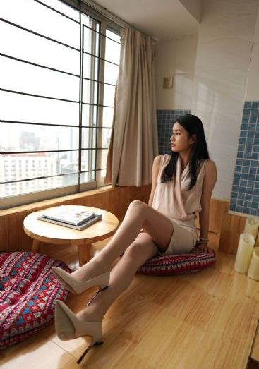 美丽姑娘高清版在线观看免费中文