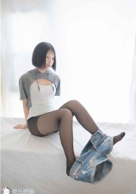 免费观看性生交大片两女一男